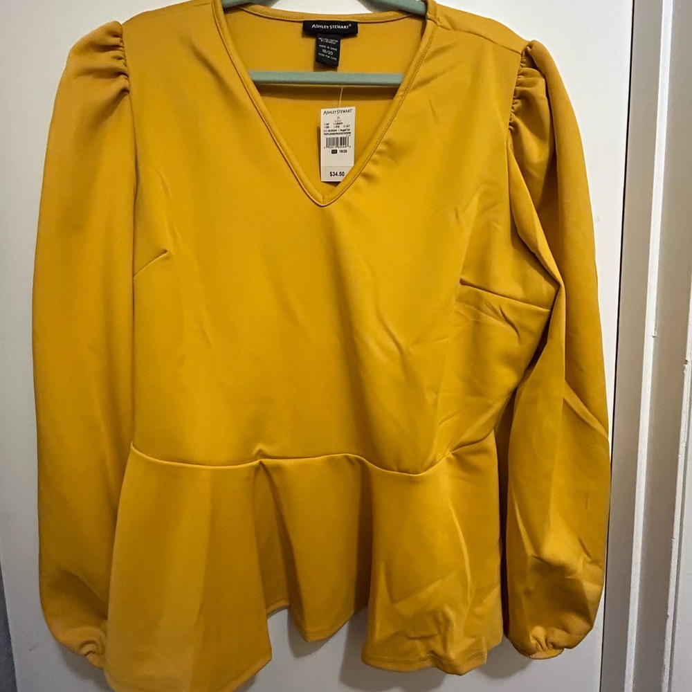 Ashley Stewart Women’s Golden Yellow V-Neck Knit Pullover Top, Sz 18/20
